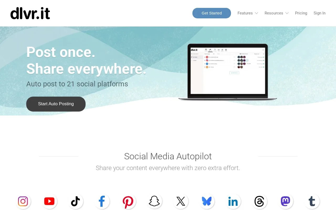 Screenshot of the dlvr.it homepage