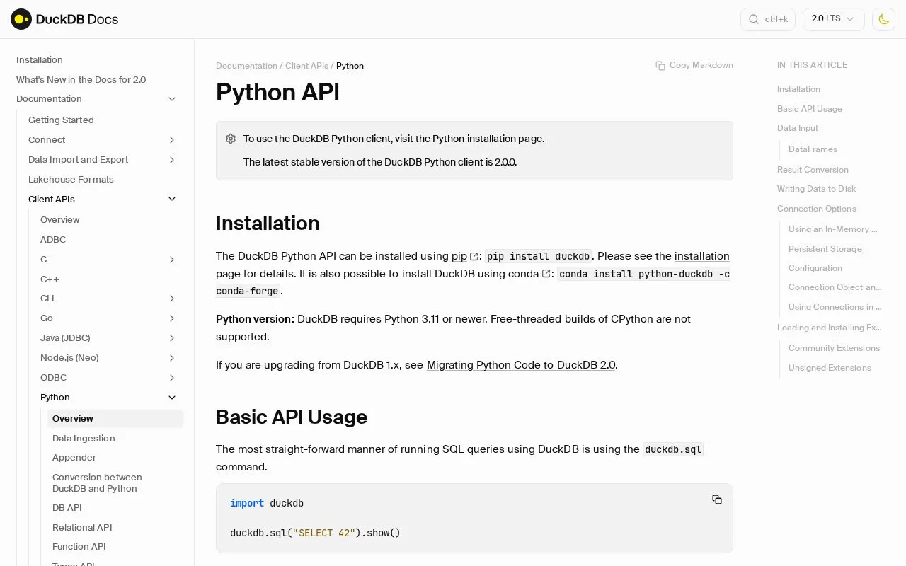 Screenshot of the DuckDB homepage