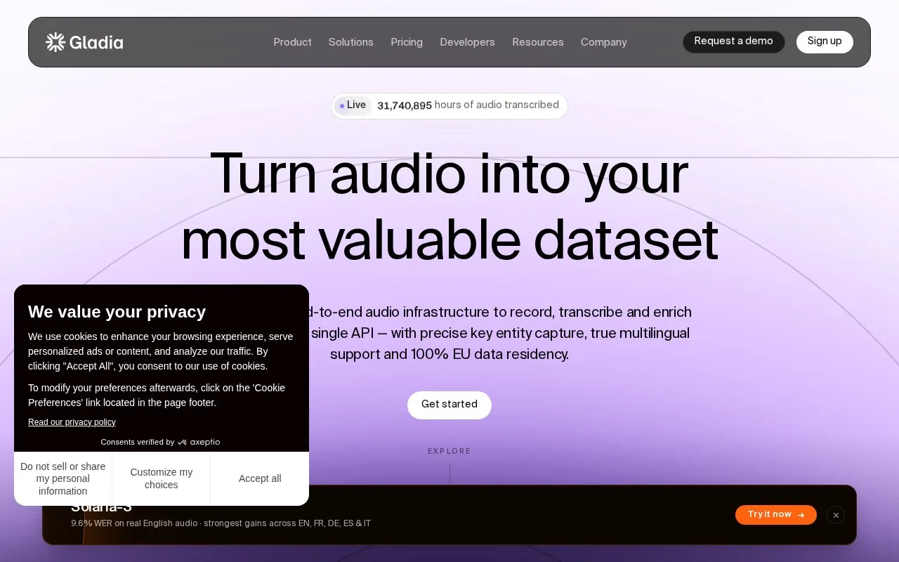 Screenshot of the Gladia homepage