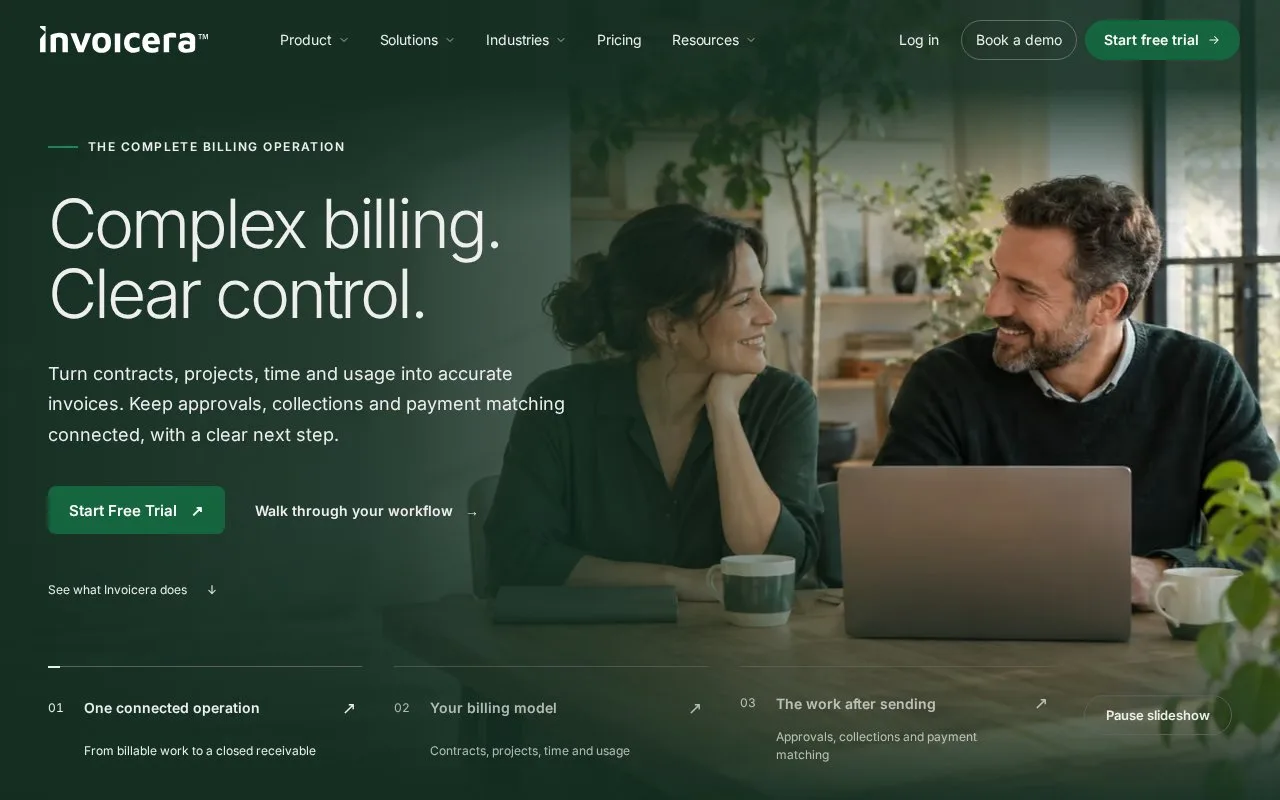 Screenshot of the Invoicera homepage