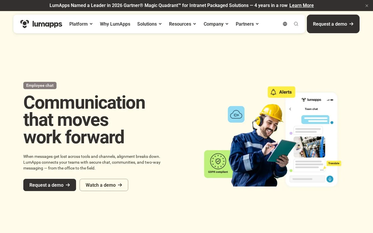 Screenshot of the LumApps Employee Chat homepage
