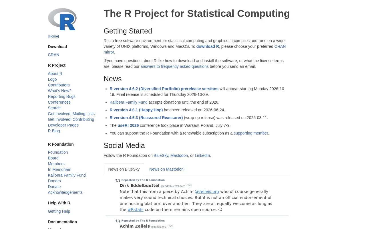 Screenshot of the R homepage