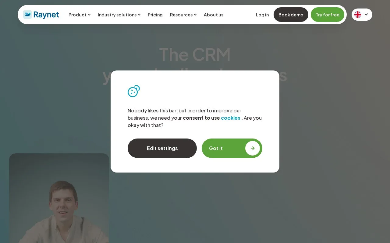 Screenshot of the Raynet CRM homepage
