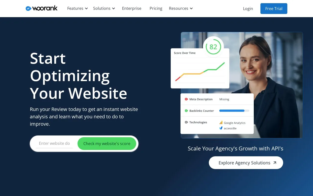 Screenshot of the WooRank homepage